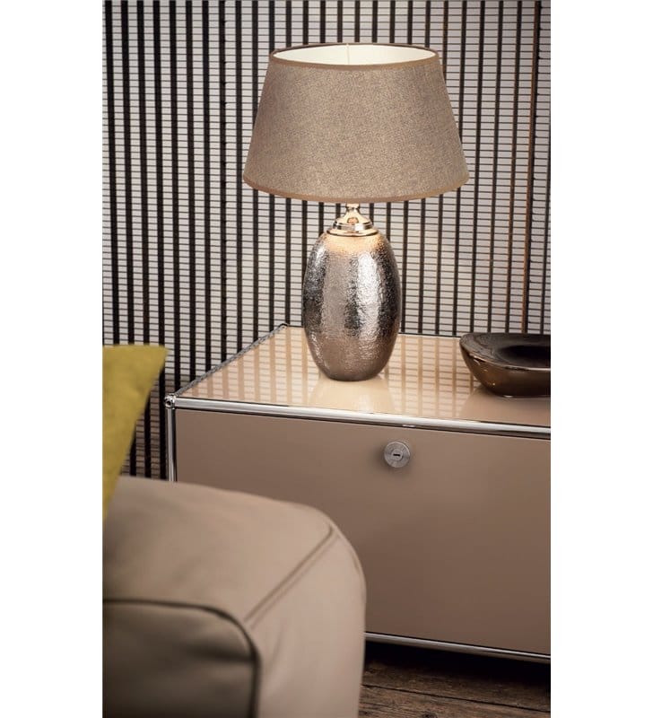 Elegancka wysoka lampa stołowa Sawtry do salonu sypialni jadalni