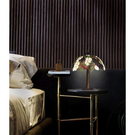 Witrażowa kolorowa lampa stołowa Farina klosz jak jesienne liście do salonu sypialni na komodę stolik nocny
