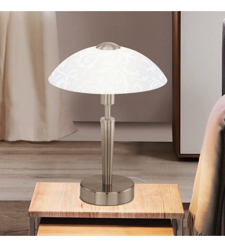 Lampa stołowa gabinetowa Solo1 kolor nikiel klosz szklany z motywem roślinnym z włącznikiem dotykowym